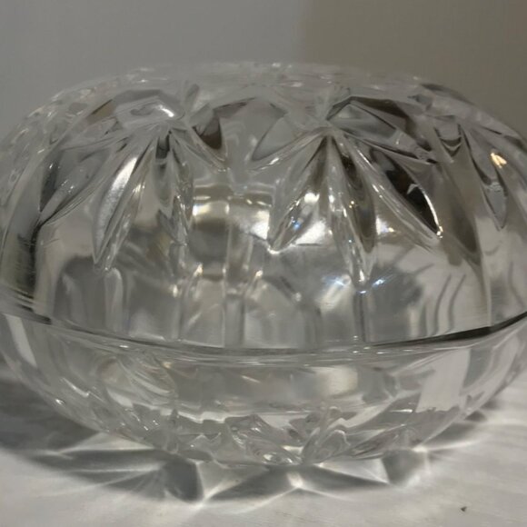 Crystal Cut Powder Box Jewellery Trinket Box With Lid 4 X 2.5 Vintage - Picture 1 of 8